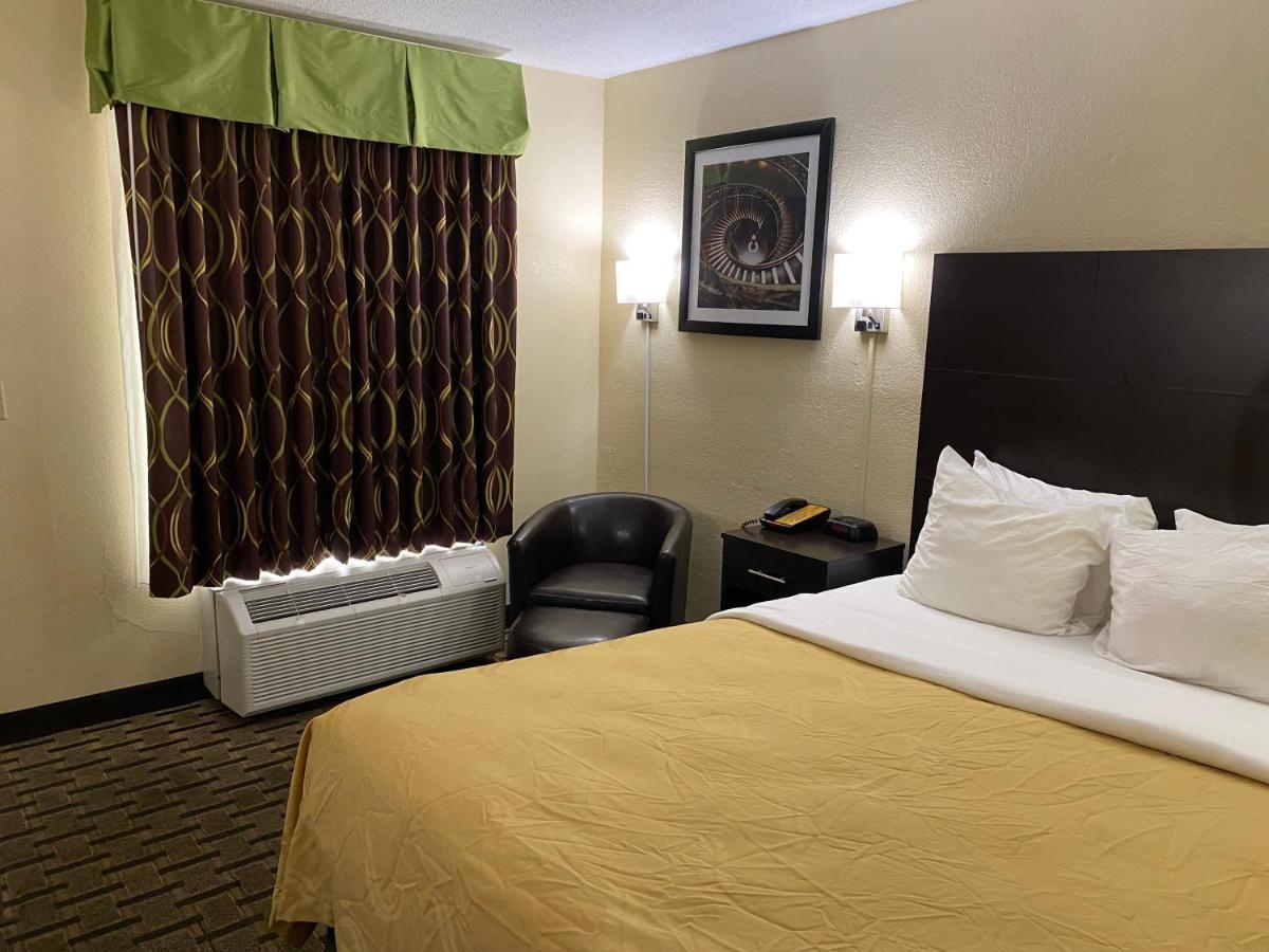 Quality Inn Elizabeth City Near University Exterior photo
